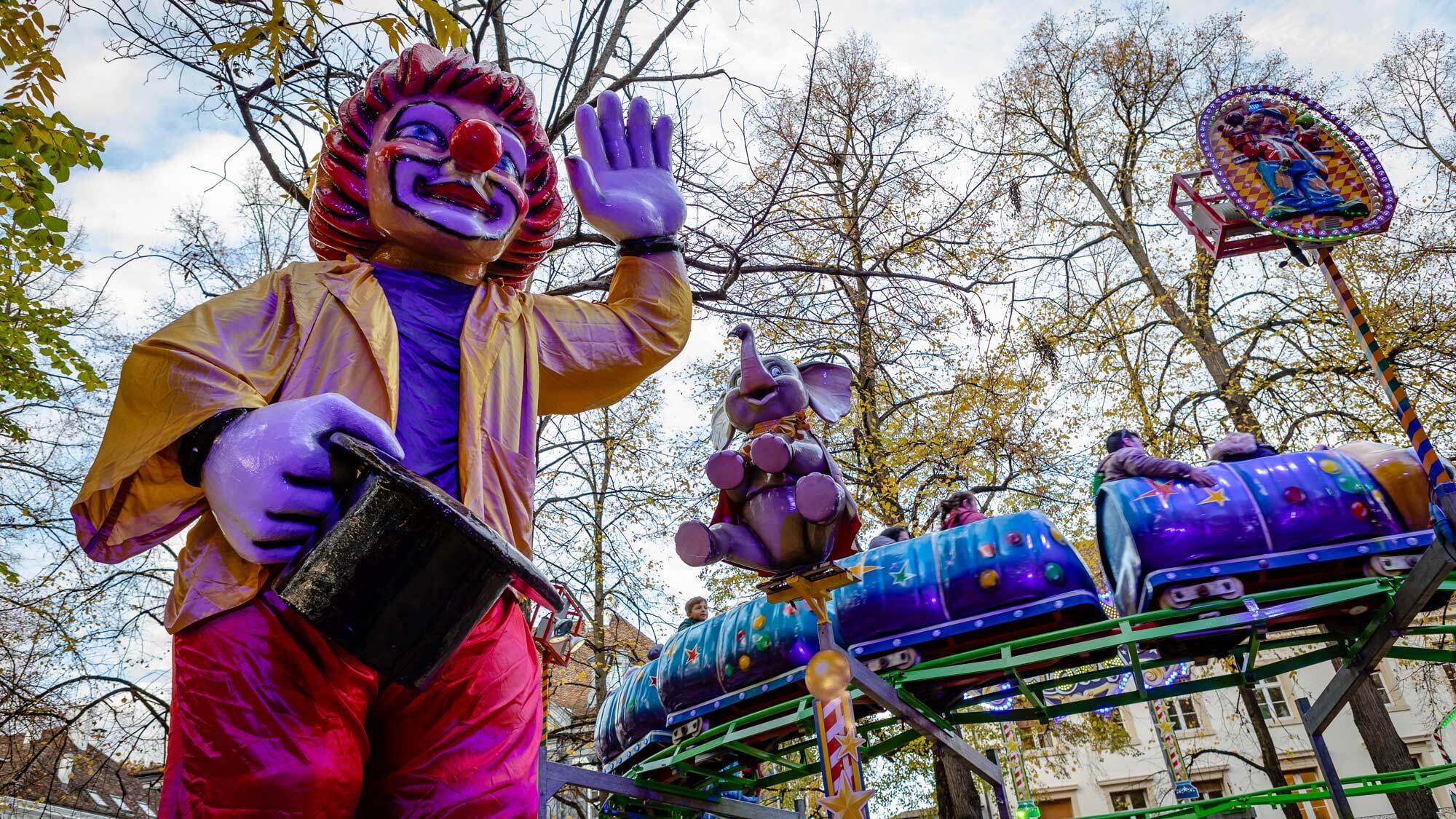 Auch für die Kleineren gibt es altersgerechte Achterbahnen.